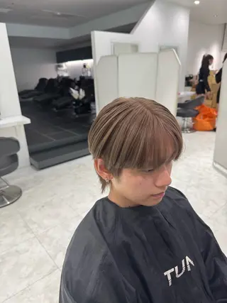 ショート メンズ 透明感カラー♠️ TAKUMIのヘアスタイル
