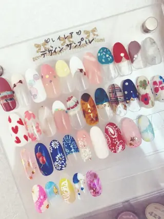 ネイル レイレア ネイルルームのネイルデザイン