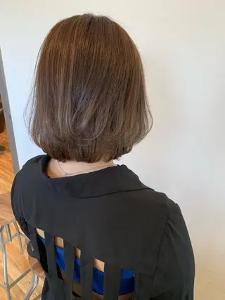 ミディアム 柔らかな縮毛矯正 透明感カラー💫のヘアスタイル