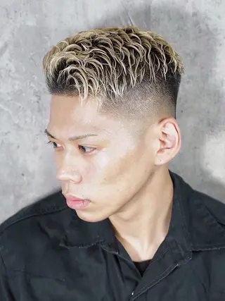 ショート カラー メンズ 中島 千成のヘアスタイル