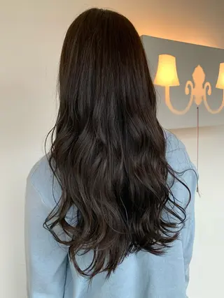 ロング おせ ちさとのヘアスタイル