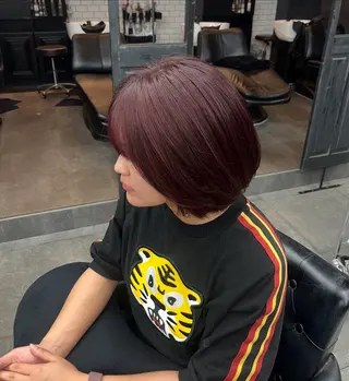 カラー 森近 巴のヘアスタイル