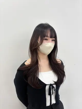 セミロング カラー 抜け感レイヤー︴ ニュアンスカラーのヘアスタイル