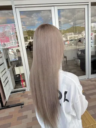 ロング カラー 田中 沙也香のヘアスタイル