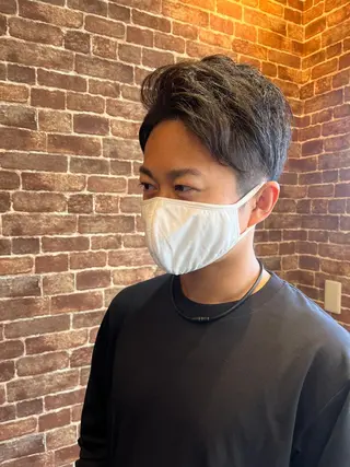 ミディアム カラー パーマ ヘアアレンジ メンズ キッズ ネイル マツエク・マツパ アイブロウ 久木原 ゆりのヘアスタイル