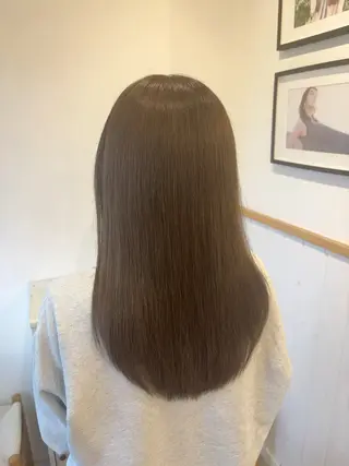 セミロング 佐藤 亜加梨のヘアスタイル