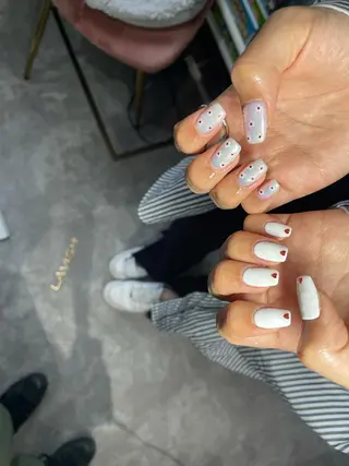 ネイル LAVISH 大和店 🤱子連れ大歓迎のネイルデザイン