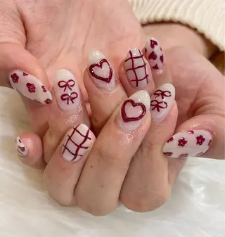 ネイル Anurea HARUKA🌸のネイルデザイン