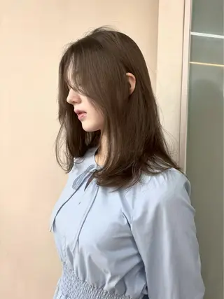 ミディアム Ways TOKYOのヘアスタイル