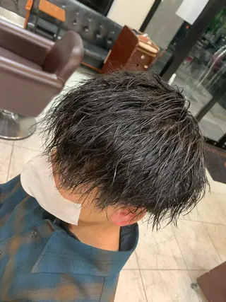 パーマ メンズ 安部 志弥のヘアスタイル