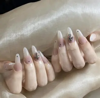 ネイル 🍑 momo_nailのネイルデザイン