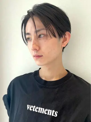 ショート FERIA fam 小林勇太のヘアスタイル