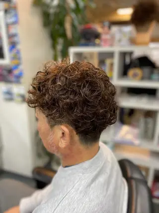 ミディアム パーマ メンズ 深澤 さおりのヘアスタイル