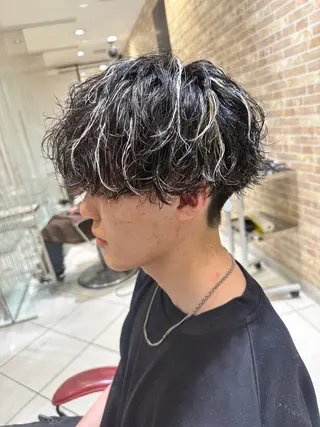 ショート カラー パーマ メンズ 💈メンズ特化 美容師サキ💈のヘアスタイル