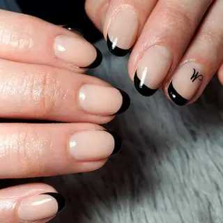 ネイル nailroom sb𓈒𓂂𓏸のネイルデザイン