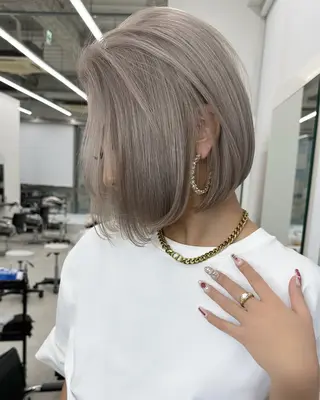 ショート 佐藤 まいらのヘアスタイル