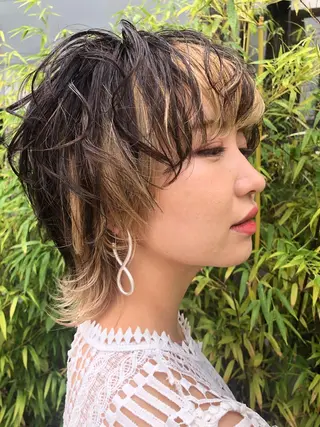 ショート カラー himeka🪽 ブリーチ/のヘアスタイル