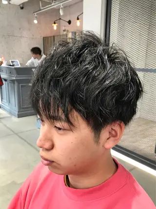 ショート パーマ メンズ KOOKI スティードトーキョーのヘアスタイル