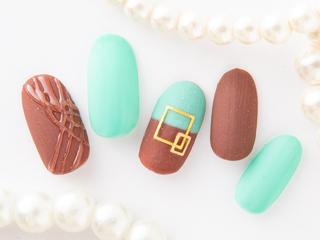 ネイル 💗🪽Tiary Nail🪽💗のネイルデザイン