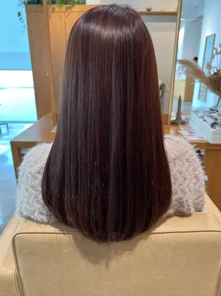 ロング 岡崎 巧音のヘアスタイル