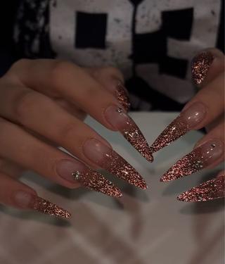 ネイル NiJi Nailsのネイルデザイン