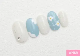 ネイル 新橋🫧 Nailのネイルデザイン