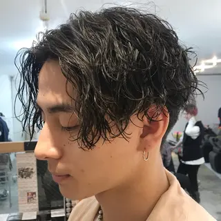 パーマ メンズ ひなた/elima 調布/暖色カラーのヘアスタイル