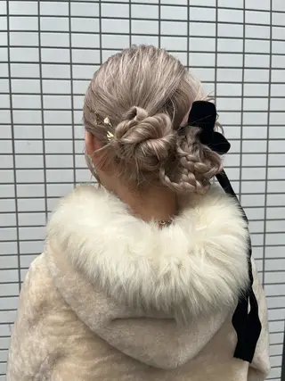 ヘアアレンジ 🐩透明感ミルクティ ーピンクニイナ🐩のヘアスタイル