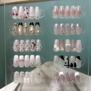 ネイル Akiho🍒 堺筋本町/心斎橋のネイルデザイン