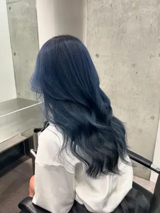 ロング カラー 渋谷ブリーチカラー✨ sara💛のヘアスタイル