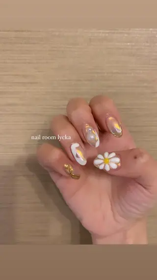 ネイル ネイルルームリッカ 𝐦𝐚𝐲𝐮のネイルデザイン