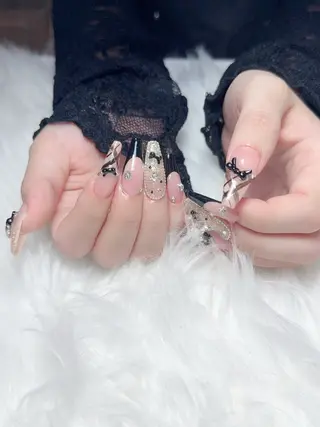 ネイル W·mai nail 関内のネイルデザイン