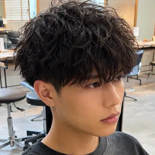パーマ メンズ 男の理想を叶える🔥 メンズパーマ特化|関のヘアスタイル