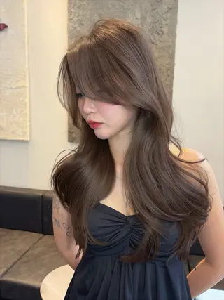 ロング 海野翔吾🇨🇳 ワンホンレイヤーのヘアスタイル