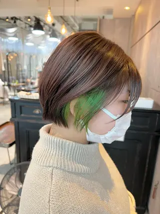 ショート カラー 🫧艶ダブルカラー ブリーチ🫧トモヤのヘアスタイル