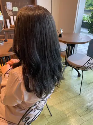 ミディアム カラー 英語ok sohee ソヒ 305号室のヘアスタイル