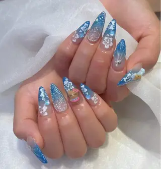 ネイル D-BEAUTY Nailsalonのネイルデザイン