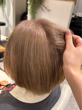 ショート 透明感／艶髪／縮毛 矯正／eye／ここなのヘアスタイル