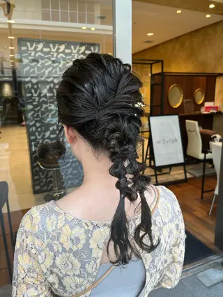 ヘアアレンジ ミヤワキ モモコのヘアスタイル