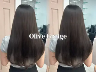 ロング ☘️中明度カラー/ 縮毛矯正ナミ☘️のヘアスタイル