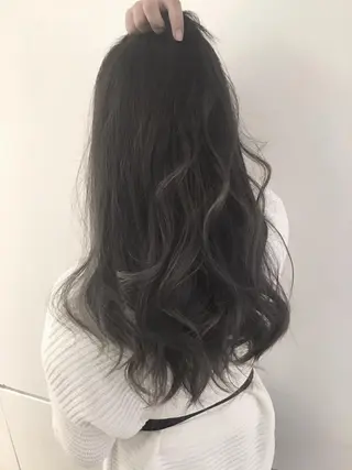 セミロング カラー ハイトーンブリーチ 土坂 由志【京都】のヘアスタイル
