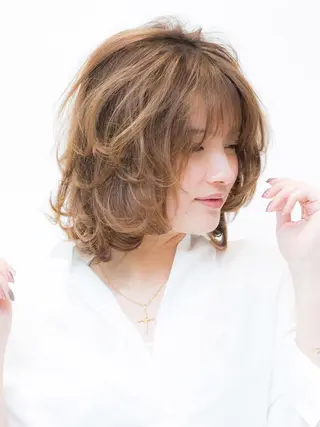 ミディアム Ra.Mama ラママのヘアスタイル