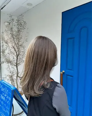 セミロング 金津 魁杜のヘアスタイル