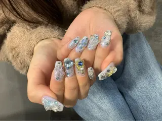ネイル LAVISH 大和店 🤱子連れ大歓迎のネイルデザイン