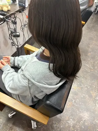 カラー サカウエ 透明感カラー🫧のヘアスタイル