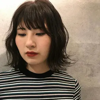 ミディアム Yuki☺︎パーマ レイヤーカットのヘアスタイル
