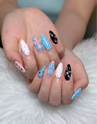 ネイル Julli NailStudioのネイルデザイン