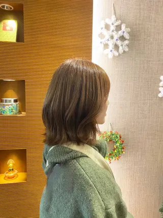 ミディアム カラー 宮嶋 果鈴のヘアスタイル