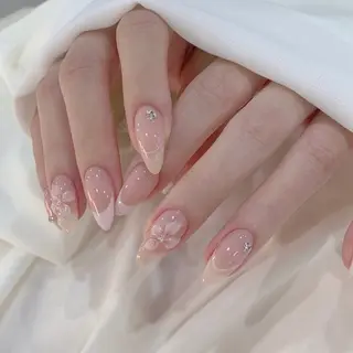 ネイル 奥山 恵美のネイルデザイン