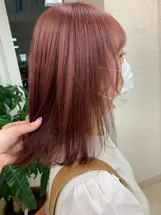 セミロング カラー 暖色/ブリーチカラー 🎀 M i k uのヘアスタイル